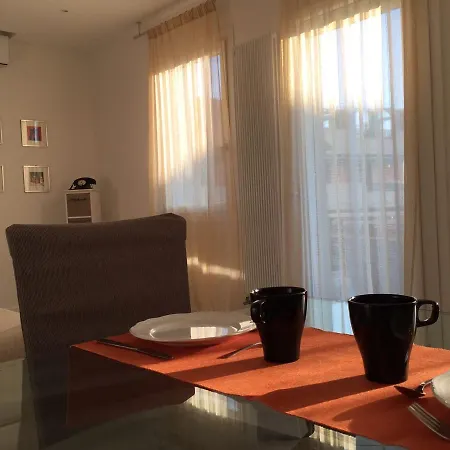 Apartmentspadova 公寓 *
